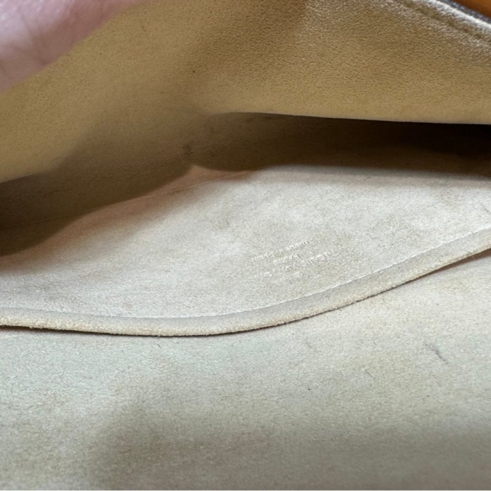 Authentic Louis Vuitton Twin GM Pochette Brown Monogram CA0070 - Picture 6 of 13